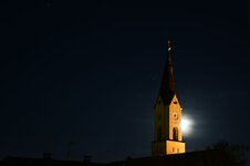 kirchturm-nacht-mond.jpg