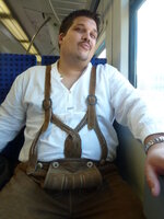 kwichlederhoseuingbrap1x.jpg