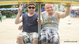 a_052-004.jpg