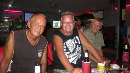 a_054-014.jpg