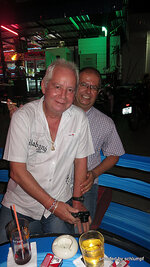 a_056-002.jpg