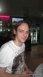 a_064-010.jpg