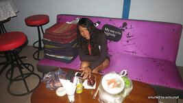 a_068-001.jpg