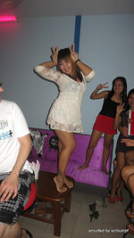 a_068-017.jpg