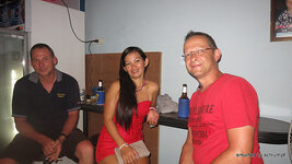 a_073-007.jpg
