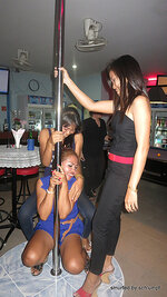 a_073-018.jpg