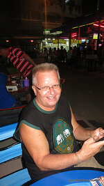 a_084-013.jpg