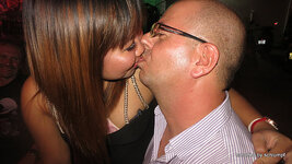 a_084-014.jpg