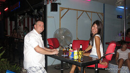 a_097-002.jpg