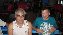 a_098-003.jpg