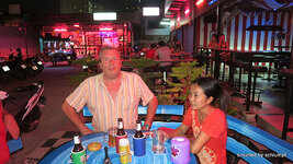 a_099-003.jpg