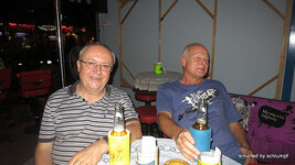 a_102-013.jpg