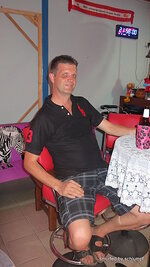 a_106-009.jpg