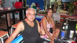 a_106-013.jpg
