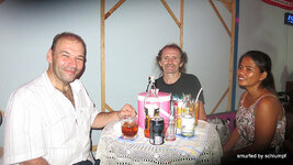 a_107-012.jpg