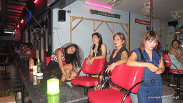 a_118-004.jpg