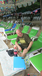 a_121-003.jpg