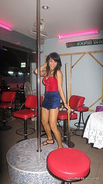 a_122-018.jpg