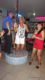 a_126-021.jpg