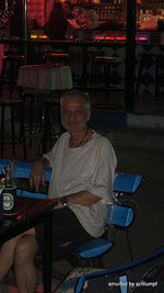 a_128-014.jpg