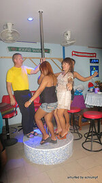 a_128-016.jpg