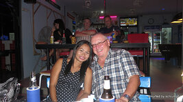 a_142-003.jpg