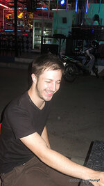 a_143-003.jpg