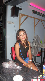 a_143-005.jpg