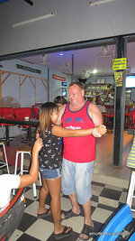 a_144-023.jpg
