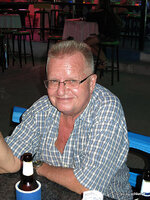 a_147-010.jpg