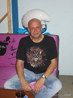 a_152-009.jpg