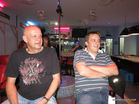 a_164-002.jpg