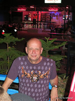 a_166-003.jpg