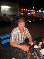 a_168-005.jpg