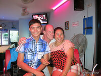 a_180-042.jpg