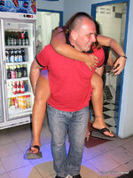 a_182-009.jpg