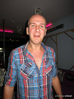 a_182-024.jpg
