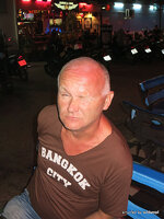 a_194-005.jpg