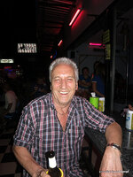 a_195-011.jpg