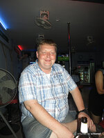 a_198-005.jpg