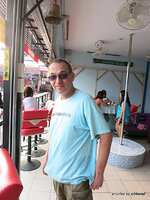 a_200-032.jpg