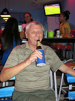a_214-011.jpg