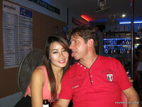 a_228-004.jpg