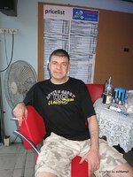 a_235-001.jpg
