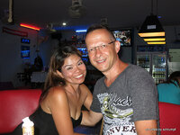 a_242-002.jpg