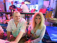 a_248-018.jpg