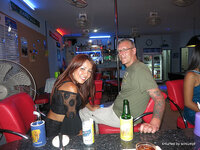 a_251-010.jpg