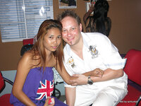 a_251-012.jpg