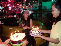 b_198-034.jpg b_198-034.jpg