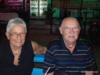 b_245-004.jpg
